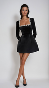 Alma – Romantic Ruffle Dress
